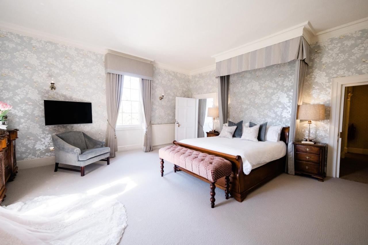 Гостевой дом Mulberry House Ongar Экстерьер фото