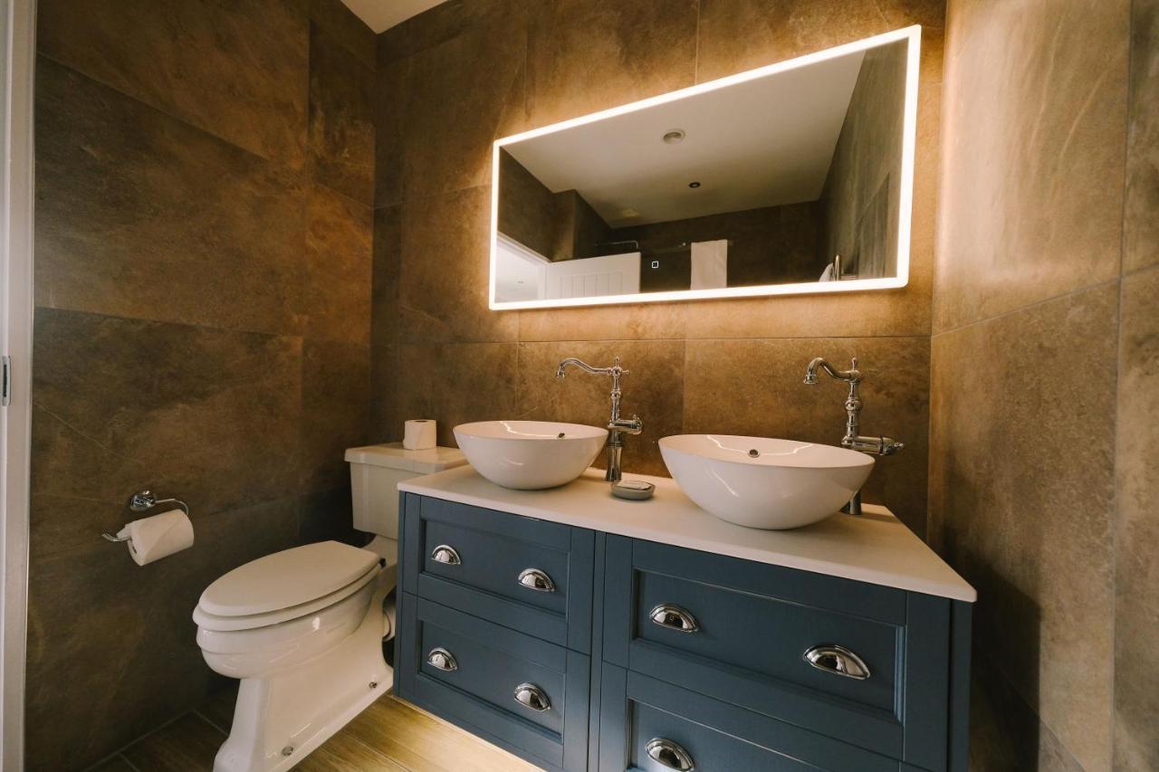 Гостевой дом Mulberry House Ongar Экстерьер фото