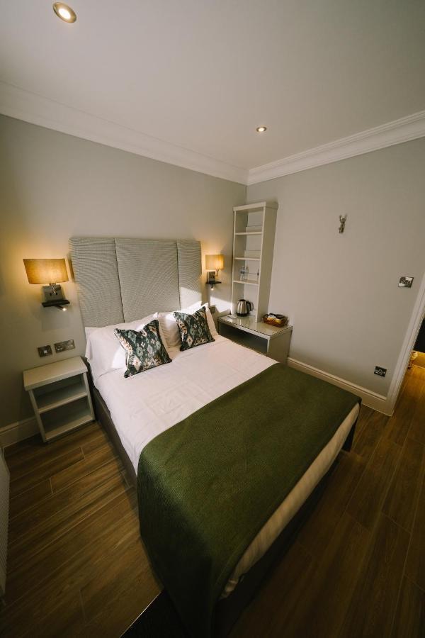 Гостевой дом Mulberry House Ongar Экстерьер фото